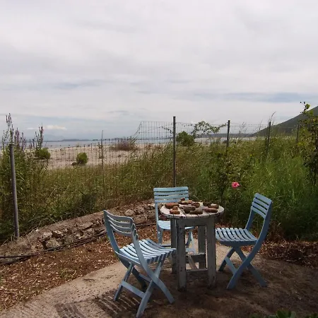 Bianco Beach House Holiday home